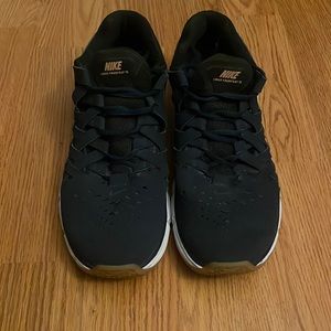 Dark Blue Nike Fingertrap TR